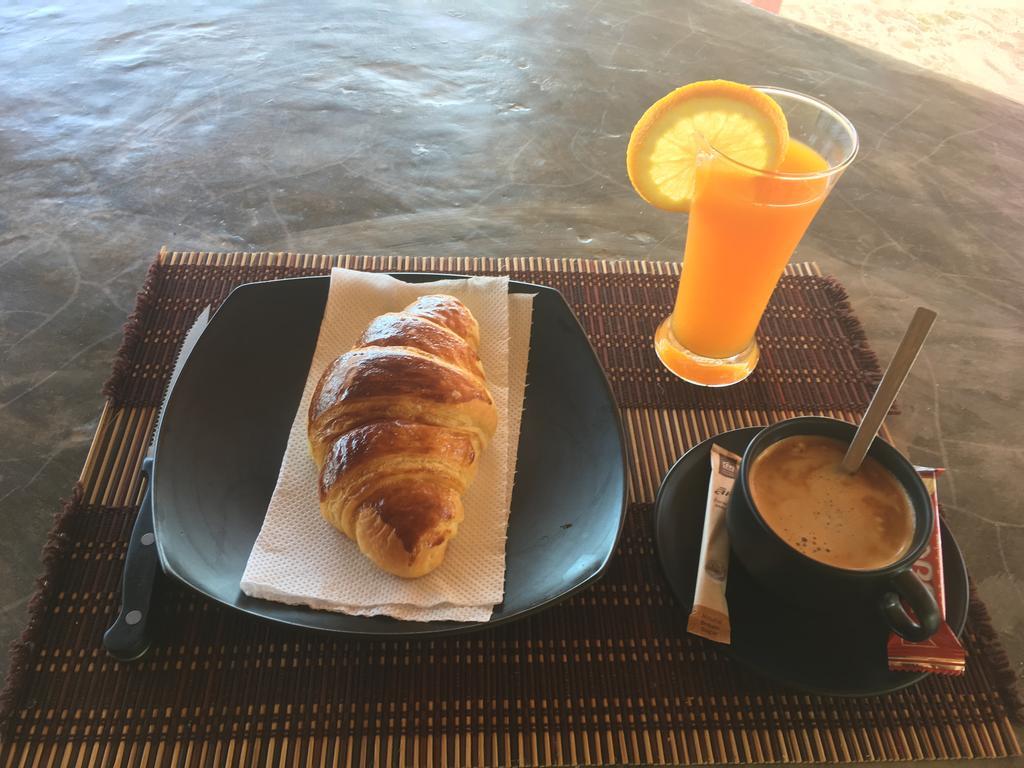 帕皮伦简易别墅旅馆 帕岸岛 外观 照片